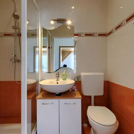 Apartment Laura - Lbn422 By Interhome Labin (Istria)
