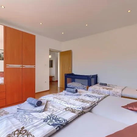 Laura - Lbn422 By Interhome Apartment *
