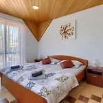 Laura By Interhome
