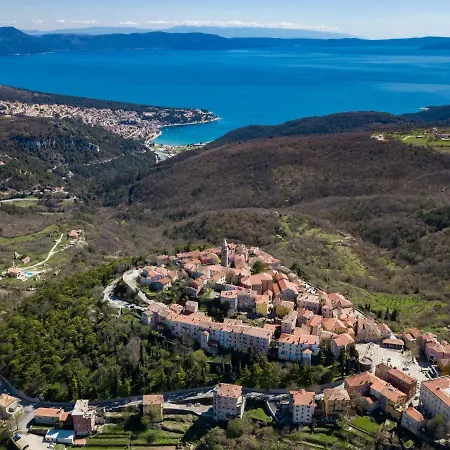 Laura By Interhome Labin (Istria)